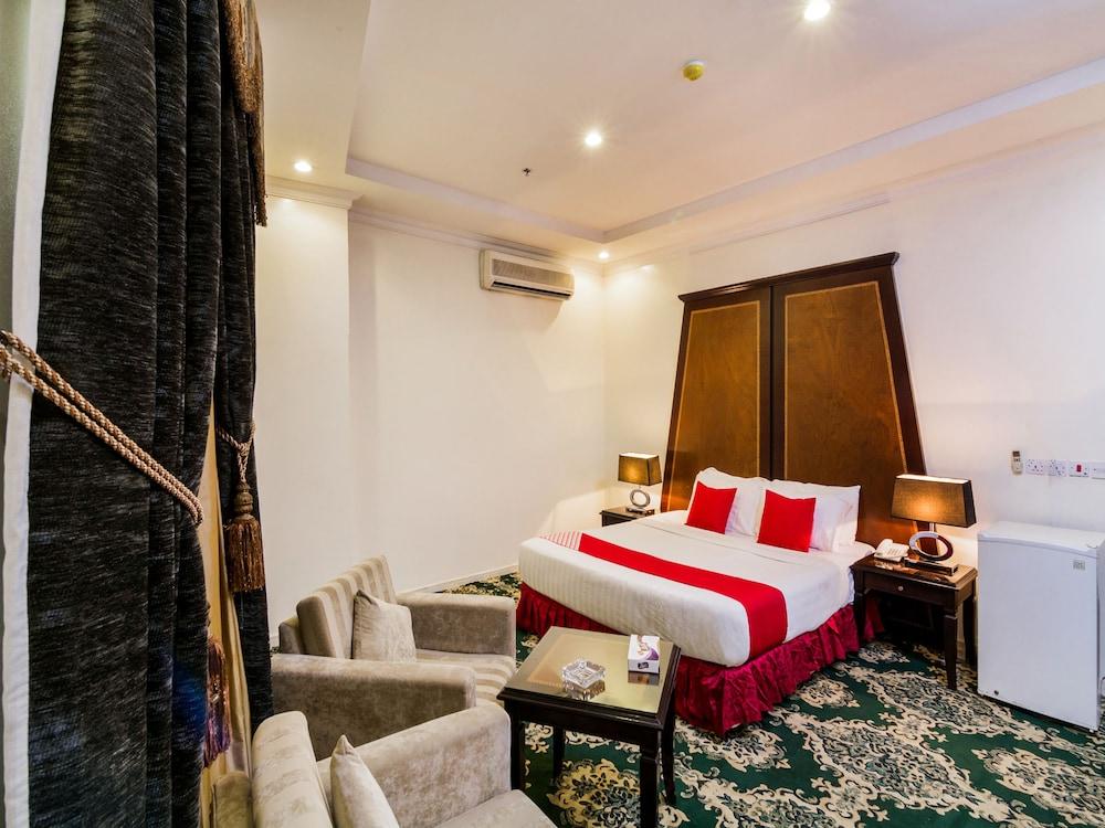 قصر الحمراء للأجنحة الفندقية Riyadh Exterior photo